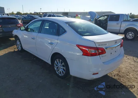 2017 Nissan Sentra S z USA, uszkodzony, nr VIN 3N1AB7AP7HY407692
